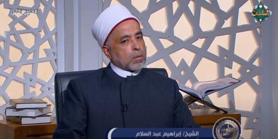 هل تأثم الزوجة إذا امتنعت عن زوجها بسبب سوء معاملته؟.. أمين الفتوى يجيب - بلس 48