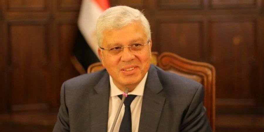 الحصاد الأسبوعي لـ التعليم العالي: 145908 طلاب من شعبتي العلمي والأدبي يسجلون رغباتهم - بلس 48