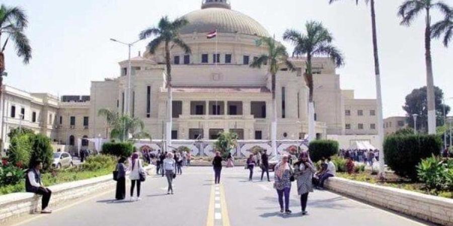 طريقة التحويل إلى كليات جامعة القاهرة 2025.. الموعد والأوراق المطلوبة - بلس 48