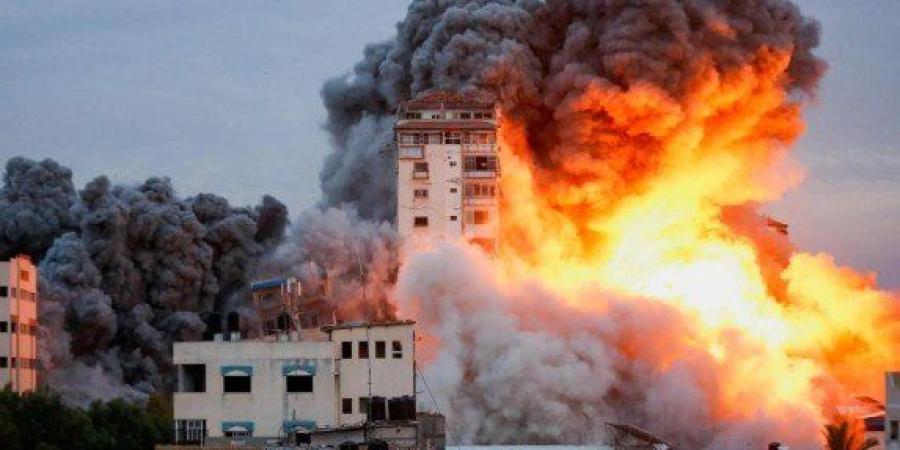 استشهاد 10 فلسطينيين بعد قصف طيران الاحتلال الإسرائيلى غزة وخان يونس - بلس 48