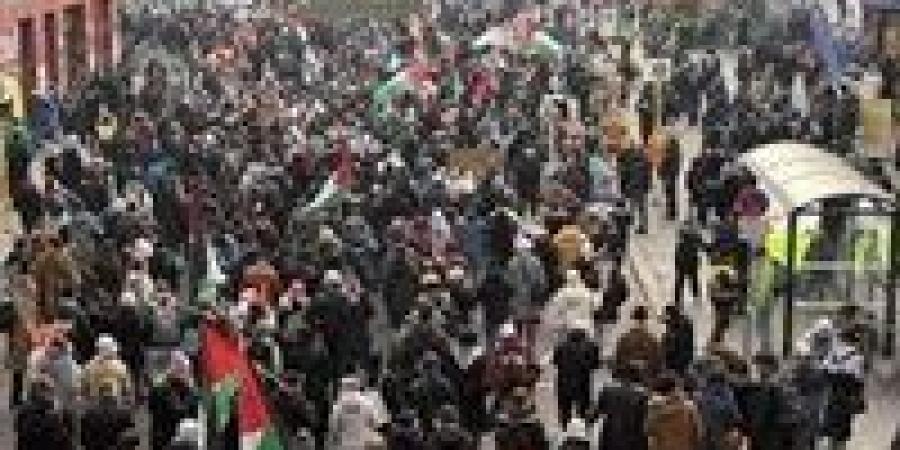 «صمت يقتل».. أسر الرهائن تُعلن إضرابًا عامًّا في إسرائيل الأحد المقبل احتجاجًا على خطة احتلال غزة|تفاصيل - بلس 48