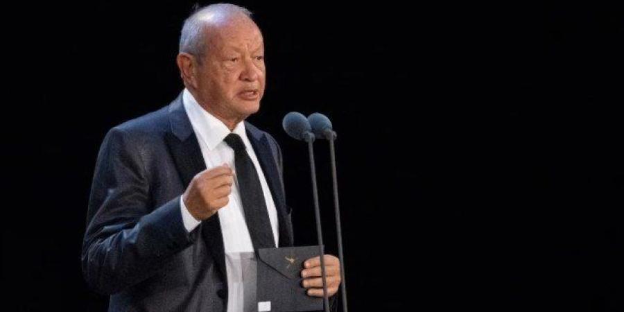 ساويرس ينتقد وجود ميسي في إعلان ترويجي لافتتاح المتحف المصري - بلس 48