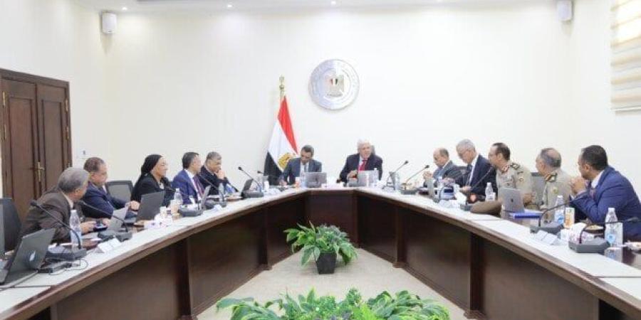 أشرف حاتم رئيسًا لمجلس أمناء جامعة الجلالة الأهلية - بلس 48
