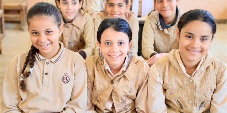 موعد
      امتحانات
      الترم
      الأول
      وإجازة
      نصف
      العام
      2026..
      تبدأ
      24
      يناير - بلس 48
