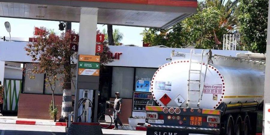 أرباب
      محطات
      الوقود
      يضعون
      مطالب
      أمام
      بنعلي
      لمواجهة
      البيع
      العشوائي - بلس 48