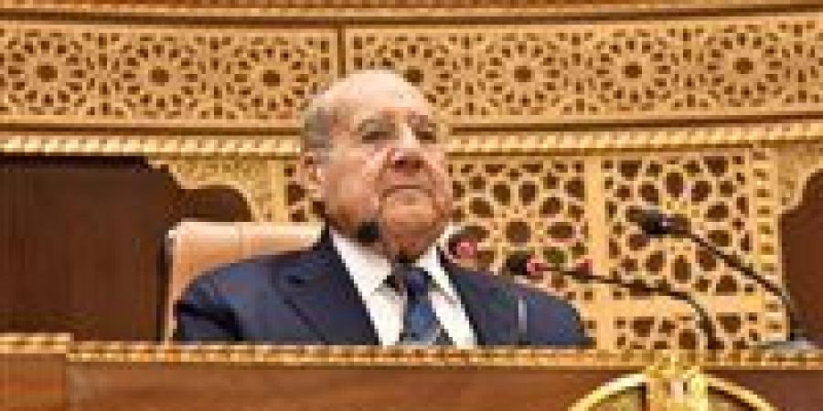 «مسيرة
      عطاء
      حافلة
      لدينه
      ووطنه»
      ..رئيس
      الشيوخ
      ينعي
      الدكتور
      أحمد
      عمر
      هاشم - بلس 48