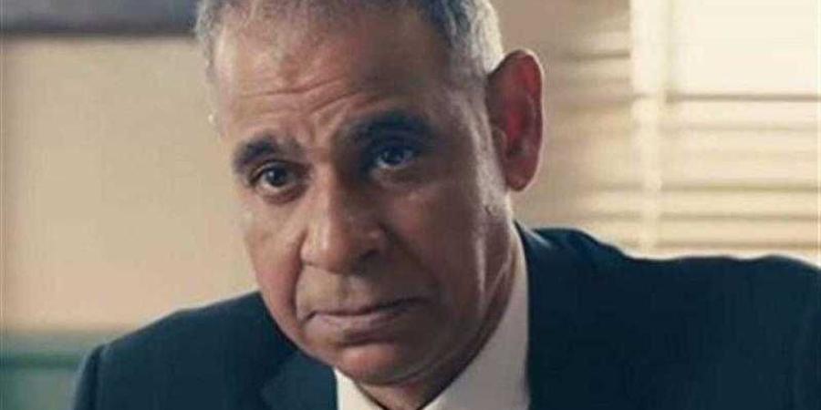 تفاصيل
      دور
      الفنان
      محمود
      البزاوي
      في
      مسلسل
      علي
      كلاى - بلس 48