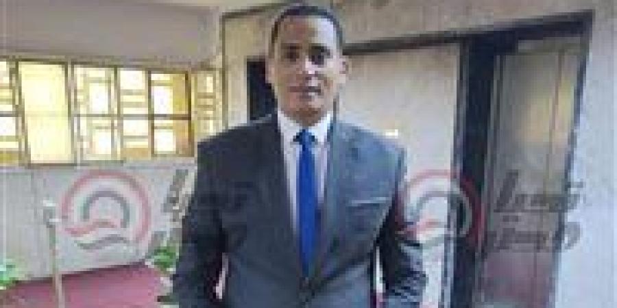 أحمد
      الوليد
      يتقدم
      بأوراق
      ترشحه
      لانتخابات
      مجلس
      النواب
      عن
      دائرة
      الجيزة
      والدقي
      والعجوزة
      برمز
      القلم - بلس 48