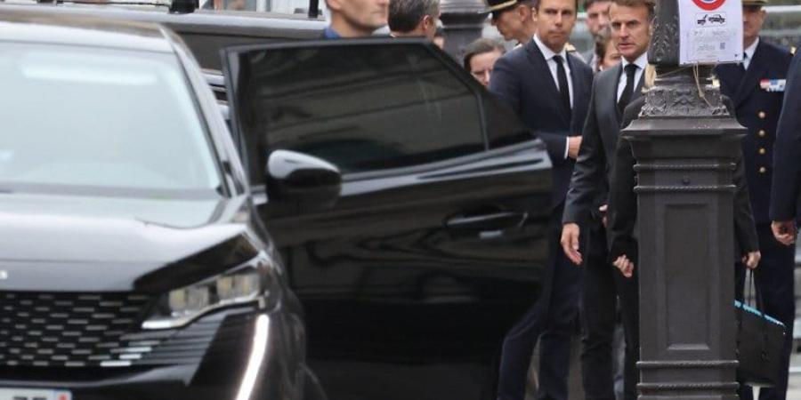 فرنسا
      في
      مأزق
      سياسي
      واقتصادي
      ..
      كلفة
      الديمقراطية
      تتحول
      إلى
      "عبء
      مالي" - بلس 48