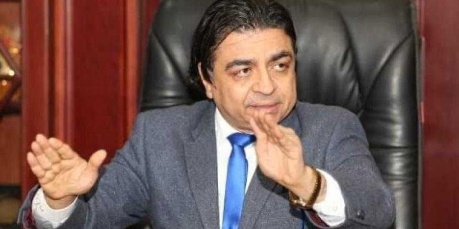 طبيب
      صدر:
      100
      مليون
      شخص
      يدخنون
      السجائر
      الإلكترونية - بلس 48