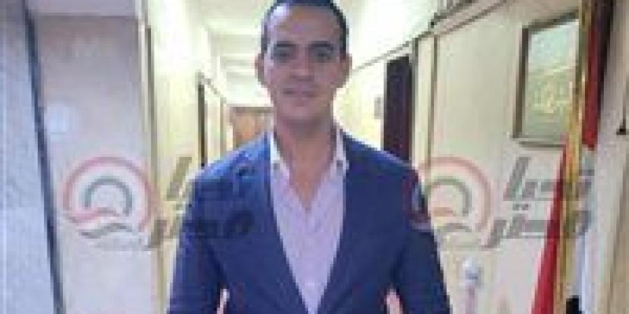 محمود
      توشكى
      يتقدم
      بأوراق
      ترشحه
      عن
      دائرة
      بولاق
      الدكرور..
      رقم
      2
      ورمز
      القلم
      لحزب
      مستقبل
      وطن - بلس 48