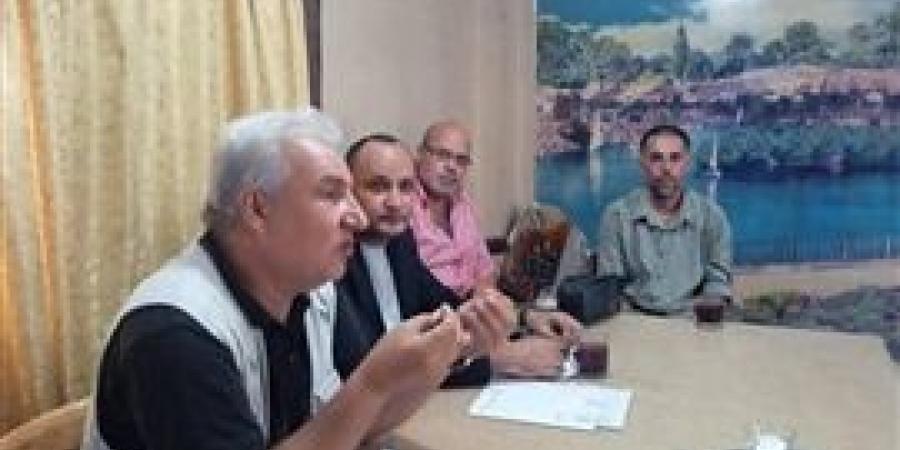 زراعة
      الشرقية
      تنفذ
      ندوة
      إرشادية
      للنهوض
      بالثروة
      الحيوانية
      بالإدارة
      الزراعية
      بالزقازيق - بلس 48