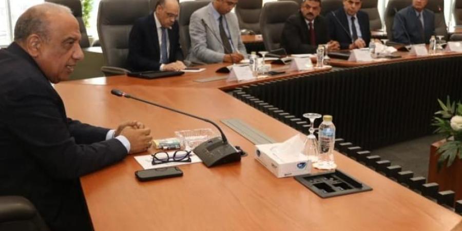 لجنة
      الاستفادة
      من
      العناصر
      الأرضيّة
      النادرة
      والحرجة
      تعقد
      أول
      اجتماعاتها
      برئاسة
      وزير
      الكهرباء - بلس 48