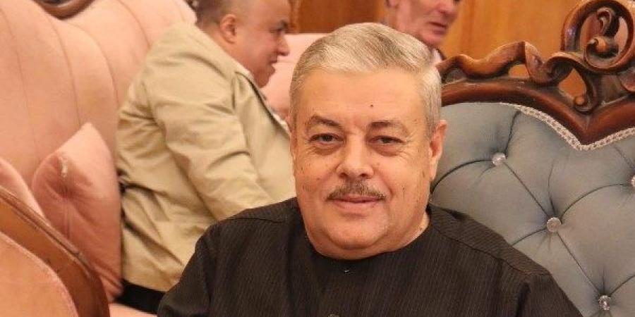 مقتل تاجر عسل طعنًا داخل سيارته على يد قريب له في طنطا - بلس 48