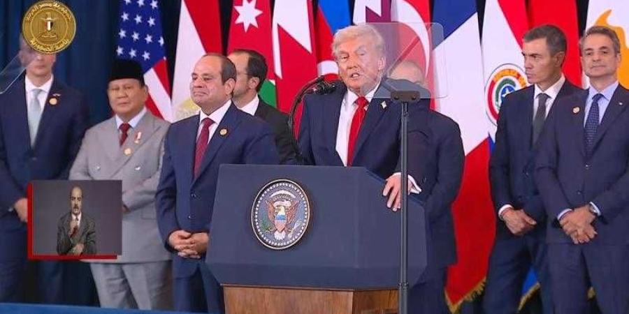 الرئيس
      السيسي
      لترامب:
      نعتزم
      استضافة
      مؤتمر
      التعافي
      المبكر
      وإعادة
      الإعمار
      والتنمية
      الذي
      سيبنى
      على
      خطتكم - بلس 48