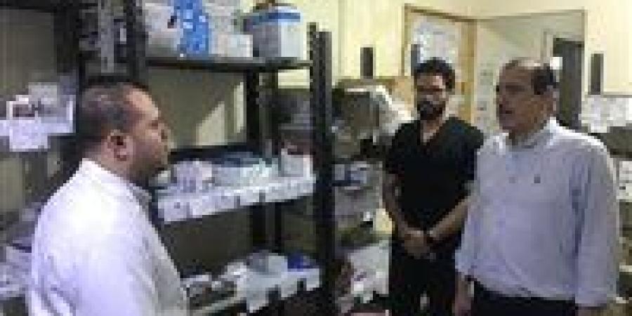 نائب
      وزير
      الصحة
      يتفقد
      منشآت
      طبية
      بمحافظة
      الشرقية
      ويحدد
      مهلة
      شهر
      لمعالجة
      الملاحظات
      في
      منشآت
      الرعاية
      الأولية - بلس 48
