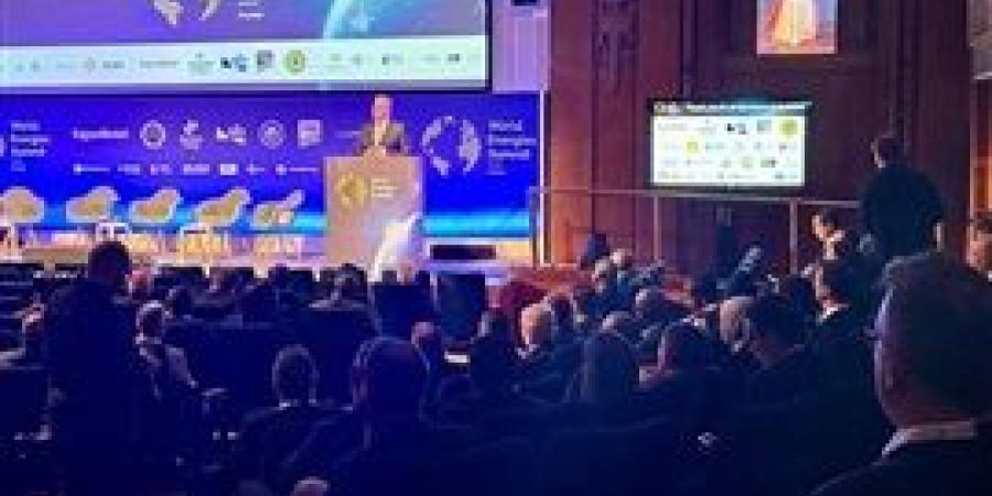 في
      القمة
      العالمية
      للطاقة..
      وزير
      البترول
      والثروة
      المعدنية:
      حفر
      480
      بئرًا
      استكشافية
      جديدة
      باستثمارات
      5.7
      مليارات
      دولار - بلس 48