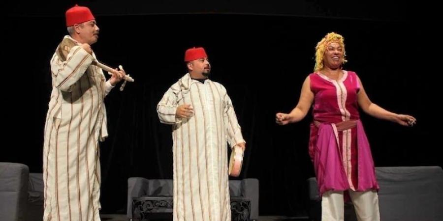 مسرحية
      "3
      من
      2"
      تقدم
      في
      ألمانيا - بلس 48