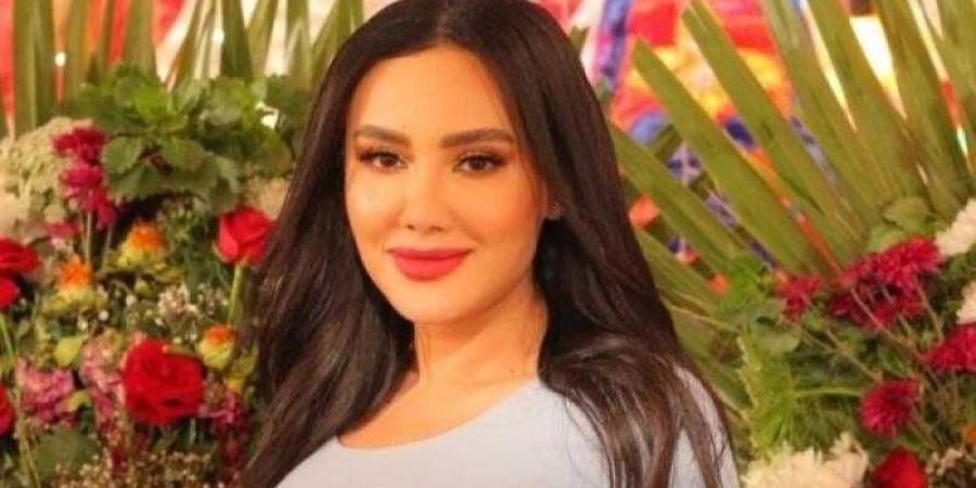 مي
      القاضي
      تخطف
      الأنظار
      في
      أحدث
      ظهور - بلس 48