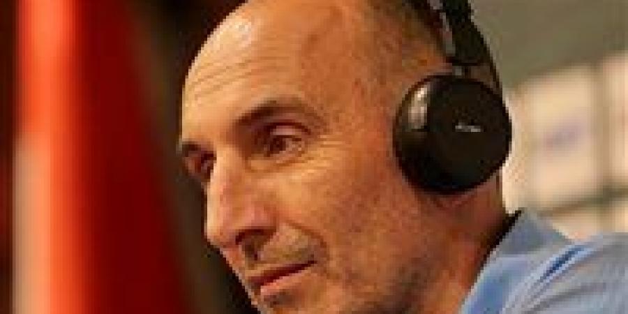 يورتشيتش
      بعد
      التتويج
      بالسوبر
      الإفريقي:
      بيراميدز
      أصبح
      ملك
      إفريقيا - بلس 48