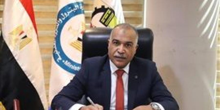 النقابة
      العامة
      للعاملين
      بالبترول
      تهنئ
      المستوفين
      في
      حركة
      الترقيات
      والندب
      والتكليف
      وتشيد
      بدعم
      الوزير
      كريم
      بدوي
      للكفاءات - بلس 48