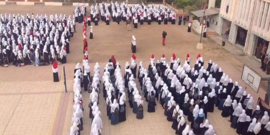 اضطراب نفسي جماعي بين طالبات مدرسة ثانوية بإيتاي البارود عقب وفاة زميلتهن - بلس 48