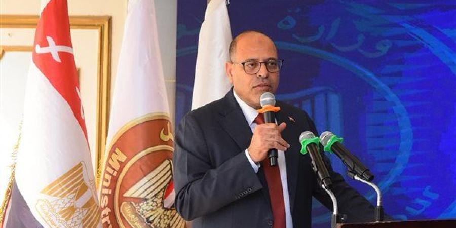 جبران:
      الوعي
      هو
      خط
      الدفاع
      الأول
   ... - بلس 48
