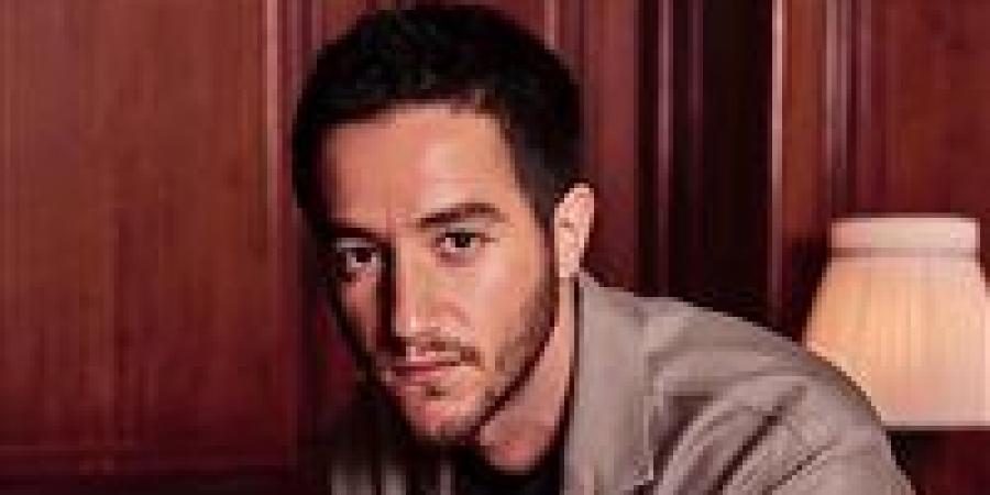 بعد
      أنباء
      ارتباطه
      بـ
      هدى
      المفتي..
      أحمد
      مالك:
      لما
      يكون
      فيه
      حاجة
      رسمي
      هعلن - بلس 48