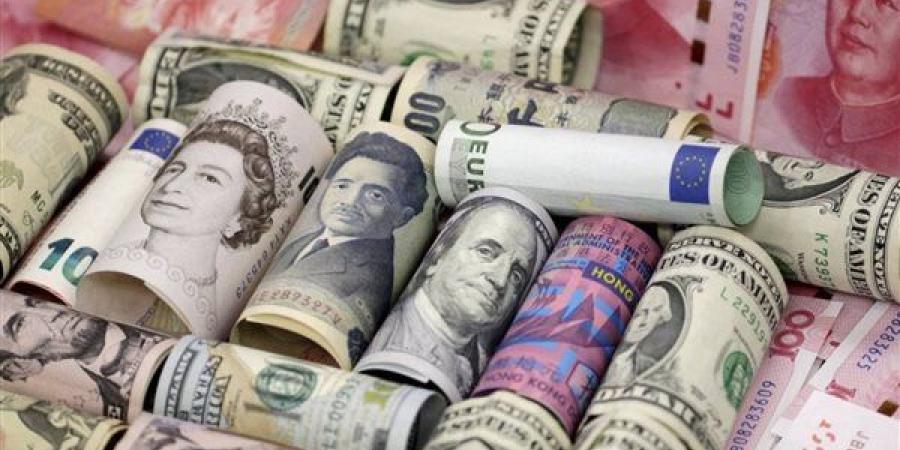 أسعار
      العملات
      الأجنبية
      أمام
      الجنيه
 ... - بلس 48