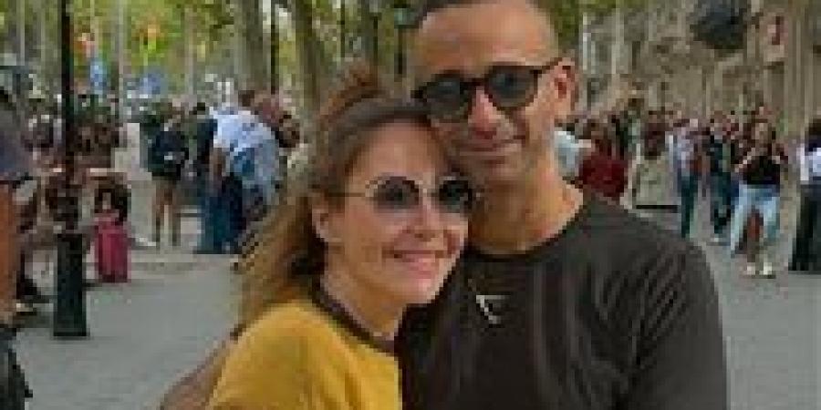 الحب
      يصنع
      المعجزات..
      أحمد
      الجنايني
      يرد
      على
      منشور
      منة
      شلبي - بلس 48