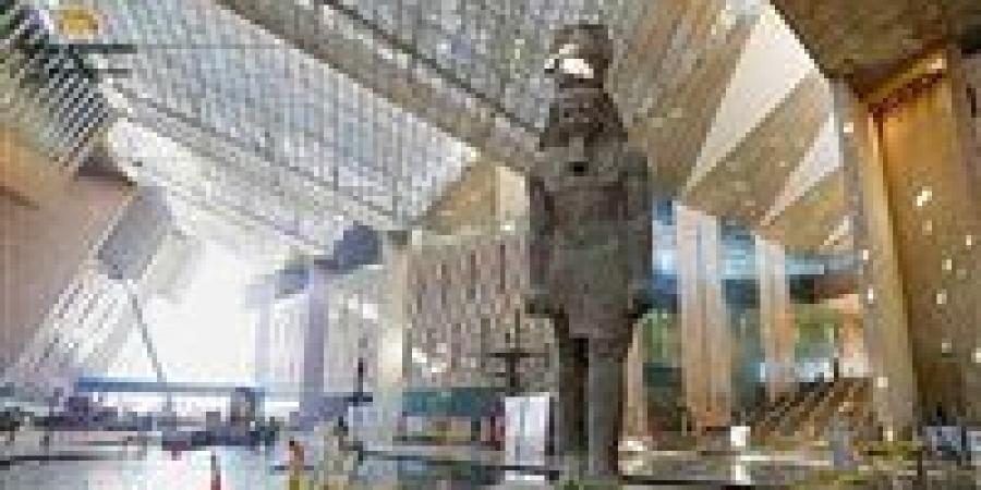 بيان
      عاجل
      بخصوص
      إجازة
      افتتاح
      المتحف
      المصرى
      الكبير..
      وهل
      هي
      عطلة
      سنوية؟ - بلس 48