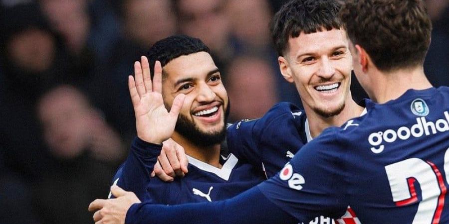 إسماعيل
      الصيباري
      يتألق
      بـ"هاتريك" - بلس 48