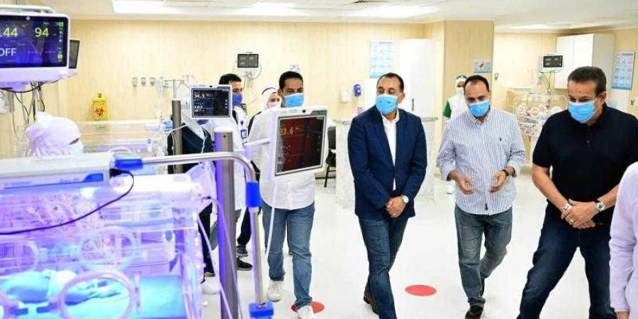 خلال
      زيارته
      لمحافظة
      السويس..
      رئيس
      الوزراء
      يتفقد
      مستشفى
      دار
      صحة
      المرأة
      والطفل - بلس 48