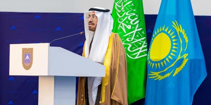 تتويج
      المغرب
      في
      جائزة
      اللغة
      العربية - بلس 48