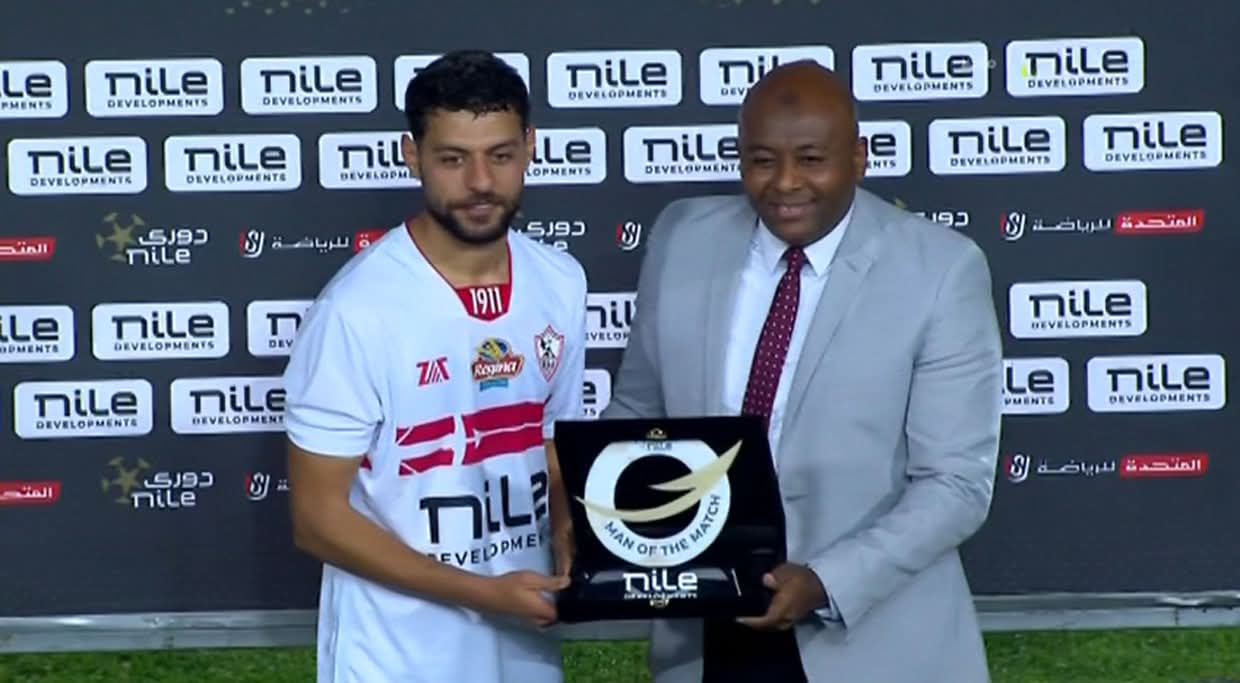 مصطفى شلبي يحصل على جائزة أفضل لاعب في مباراة الزمالك والاتحاد