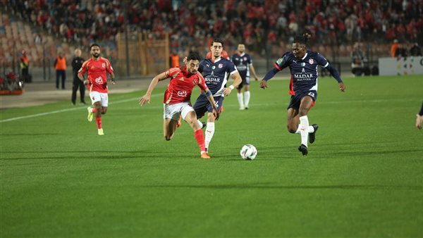 القنوات الناقلة لـ مشاهدة مباراة الأهلي وشباب بلوزداد في دوري أبطال إفريقيا (فيديو)