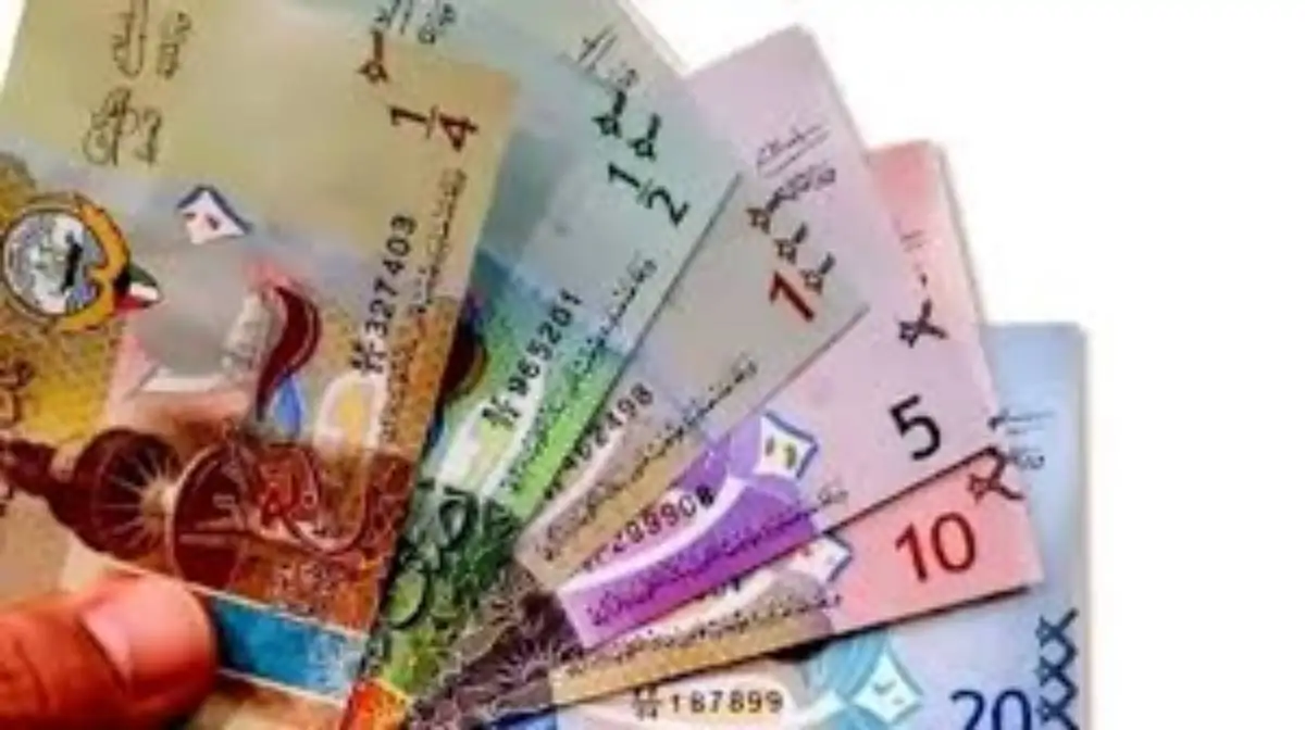 سعر الدينار الكويتي مقابل الجنيه المصري اليوم الخميس الموافق 9 يناير 2025 وفق آخر تحديث صادر عن البنوك