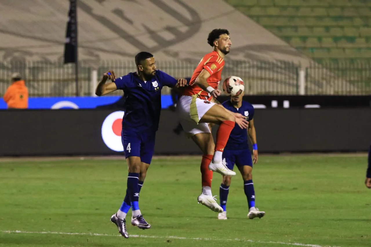 قائمة الاهلي لمباراة سموحة اليوم في دوري نايل 2024-25.. وسام أبو علي يقود هجوم الأحمر