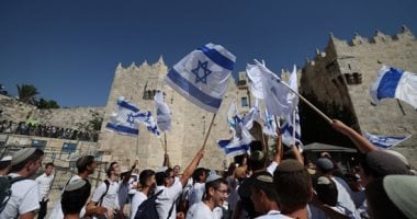 إعلام فلسطيني: 15 ألف مستوطن يقتحمون بلدة كفل حارس في الضفة الغربية