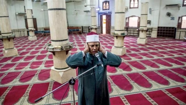 موعد صلاة الجمعة اليوم في مصر.. هل تغيّر بسبب التوقيت الصيفي؟