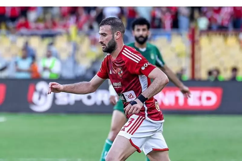 مصدر لسلاش ويب يكشف عن إصابة عمر كمال في كاحل القدم قبل مواجهة حرس الحدود