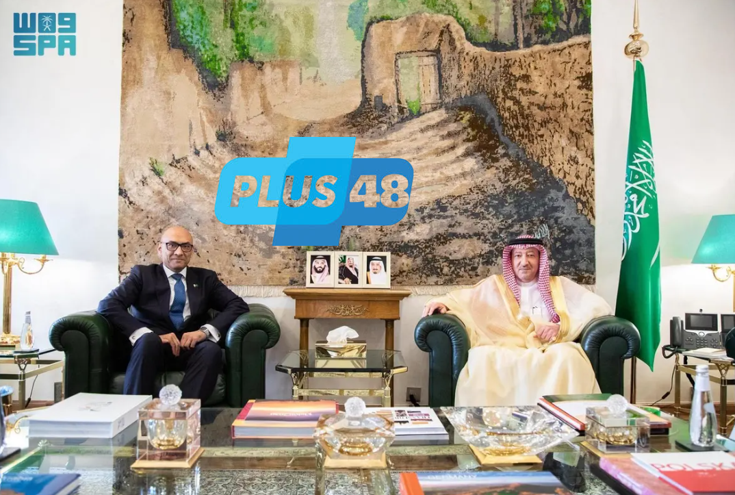 نائب وزير الخارجية يستقبل سفير جمهورية باكستان لدى المملكة