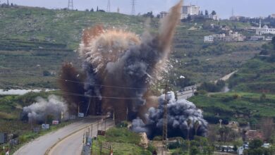 تصعيد عسكري في بنت جبيل والجنوب مع هدم جسر القاسمية ووقف النار المتوقع مساء