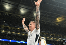 توني كروس يعلن بشكل رسمي عدم عودته إلى ريال مدريد في المستقبل القريب