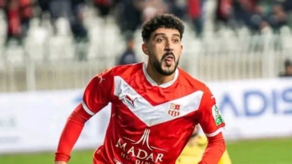 غياب نجم شباب بلوزداد عن مواجهة الزمالك يثير قلق المشجعين ويهدد فرص الفريق في الصدام الحاسم