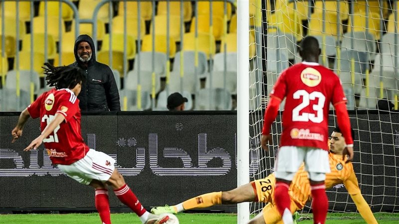 موعد مباراة الأهلي وسموحة السبت في الجولة الثانية من مرحلة التتويج بالدوري المصري