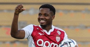 أنسو فاتي يودع برشلونة بعد التعاقد مع جوردون ويُعتبر أول الراحلين من فريق النادي