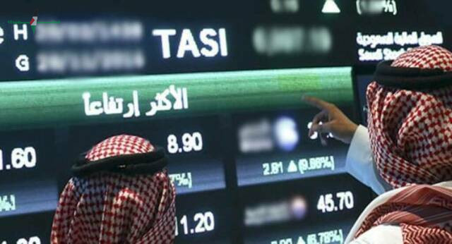 الأجانب يسجلون صافي بيع بقيمة 408.7 مليون ريال خلال أسبوع في سوق الأسهم السعودية
