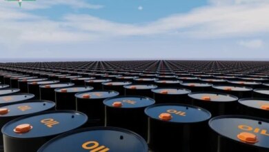 النفط يتراجع إلى 103.54 دولار مع تعزز الآمال بالتوصل إلى اتفاق بين واشنطن وطهران