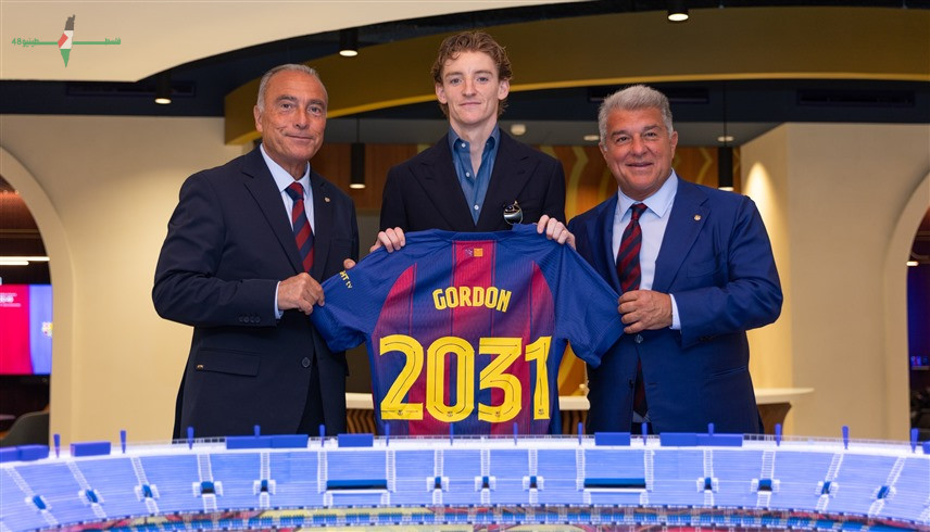برشلونة يوقع مع اللاعب الإنجليزي أنتوني غوردن لمدة ستة مواسم حتى عام 2031